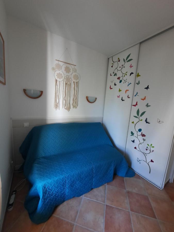 סן-מארי-דה-לה-מאר Petit Appartement Aux Stes Maries De La Mer מראה חיצוני תמונה