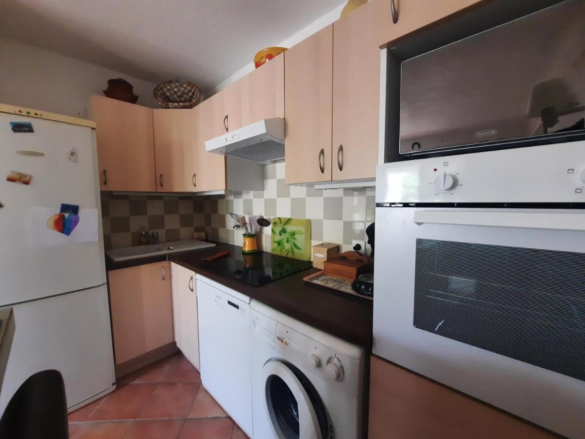 סן-מארי-דה-לה-מאר Petit Appartement Aux Stes Maries De La Mer מראה חיצוני תמונה
